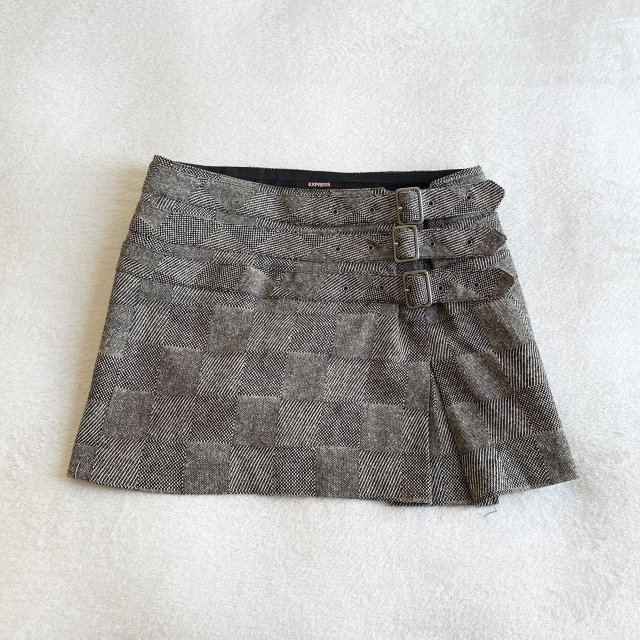 Express brown wool pleated skirt Grey brown semi... - Depop