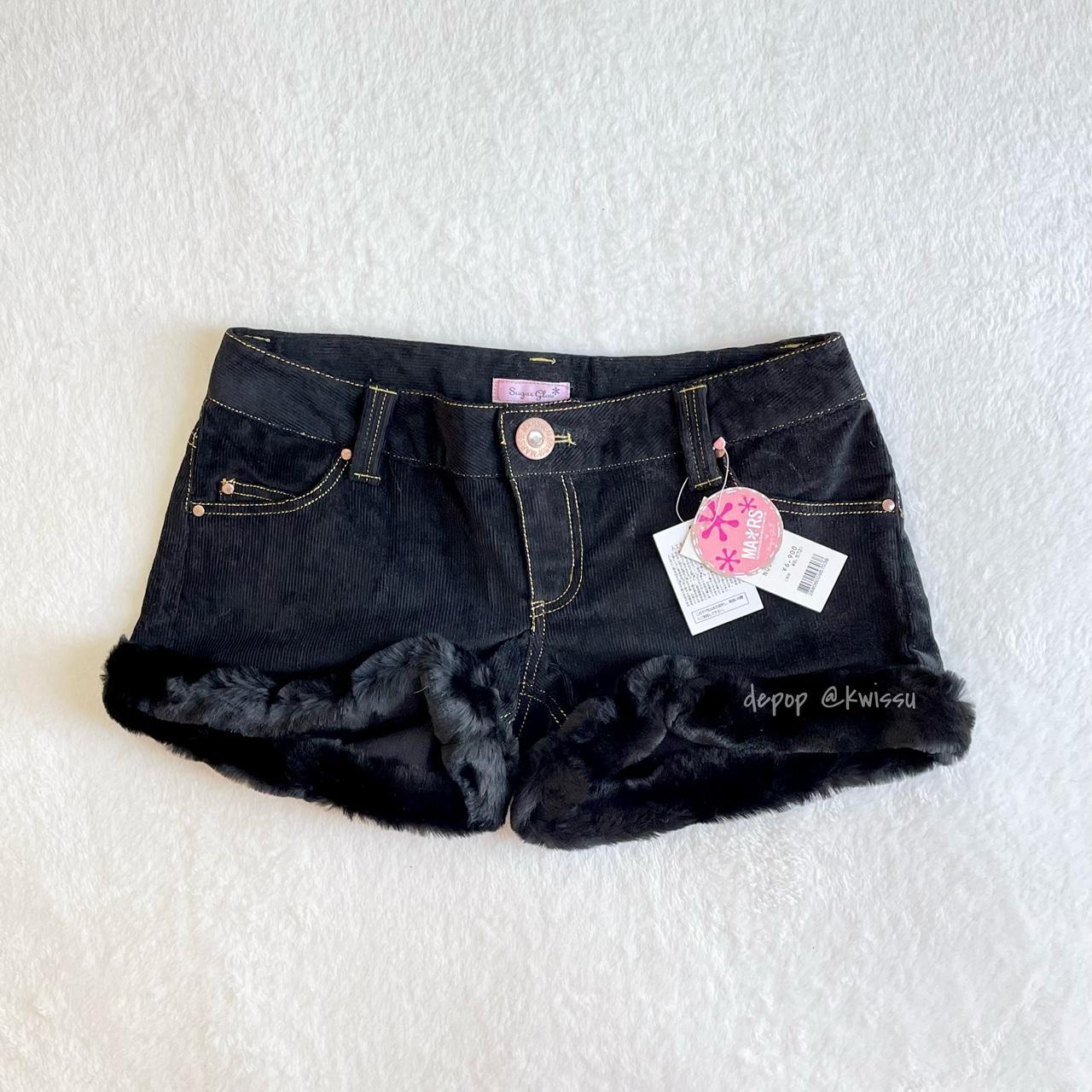 Women's Black and Gold Shorts Depop