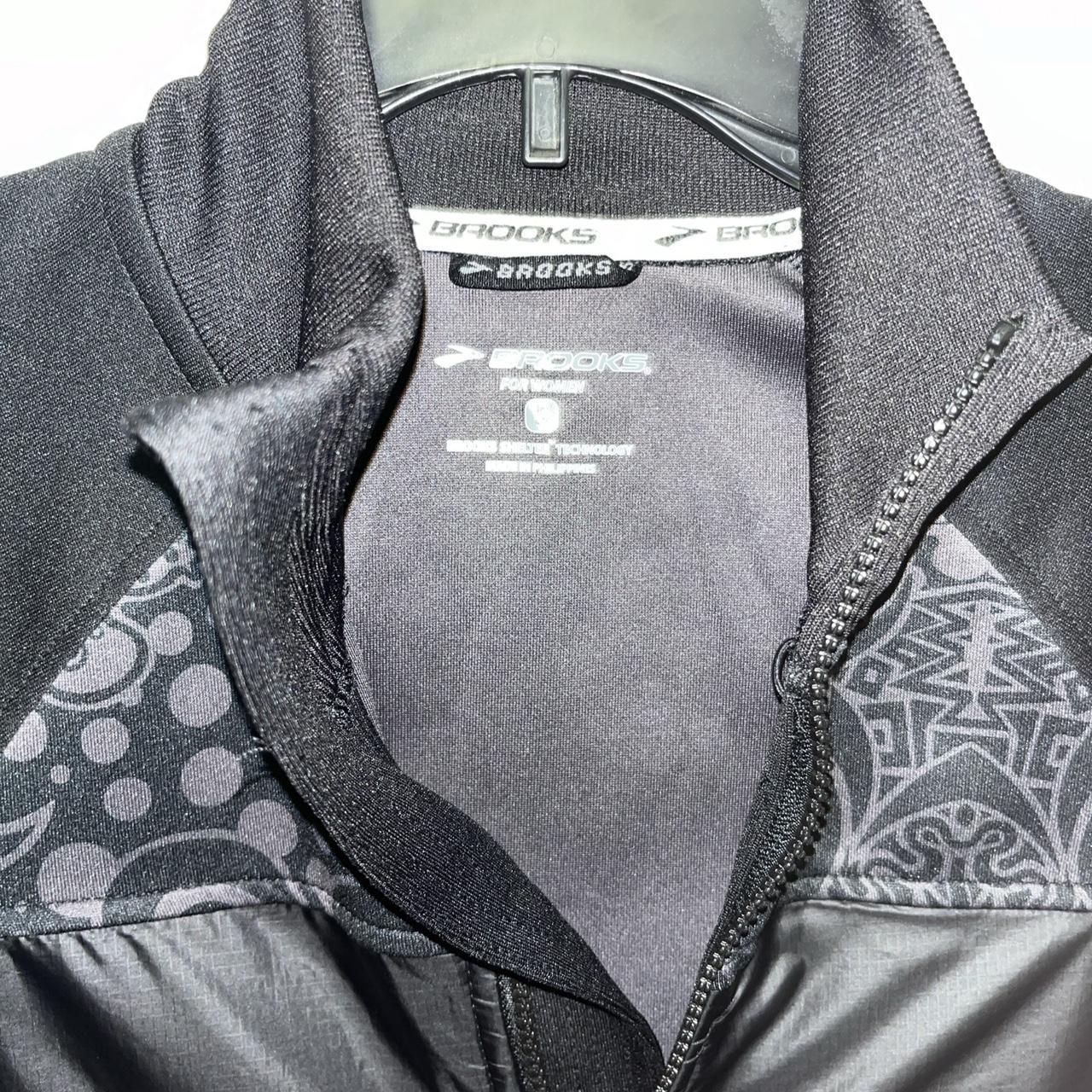 Brooks jackets womens silver hotsell