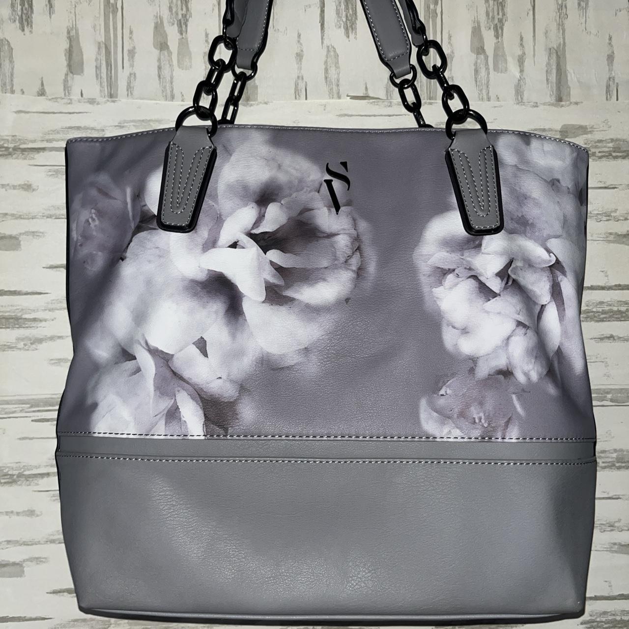 Simply orders Vera Vera Wang Tote Bag