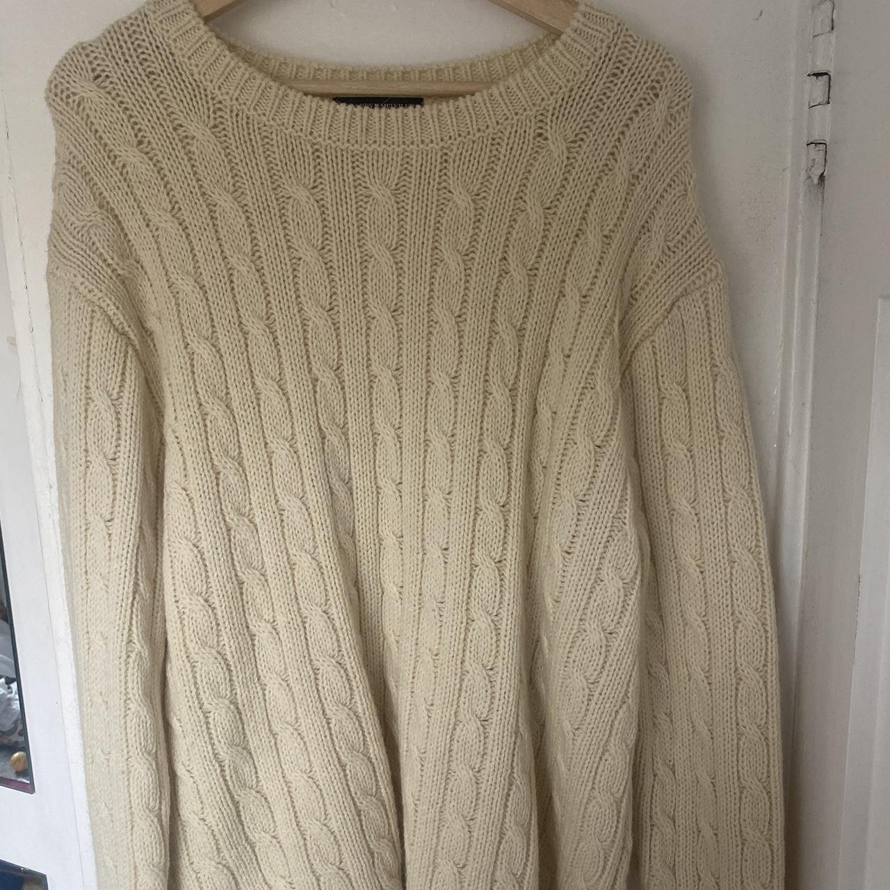 Brandy Melville Women's Cream and White Jumper | Depop