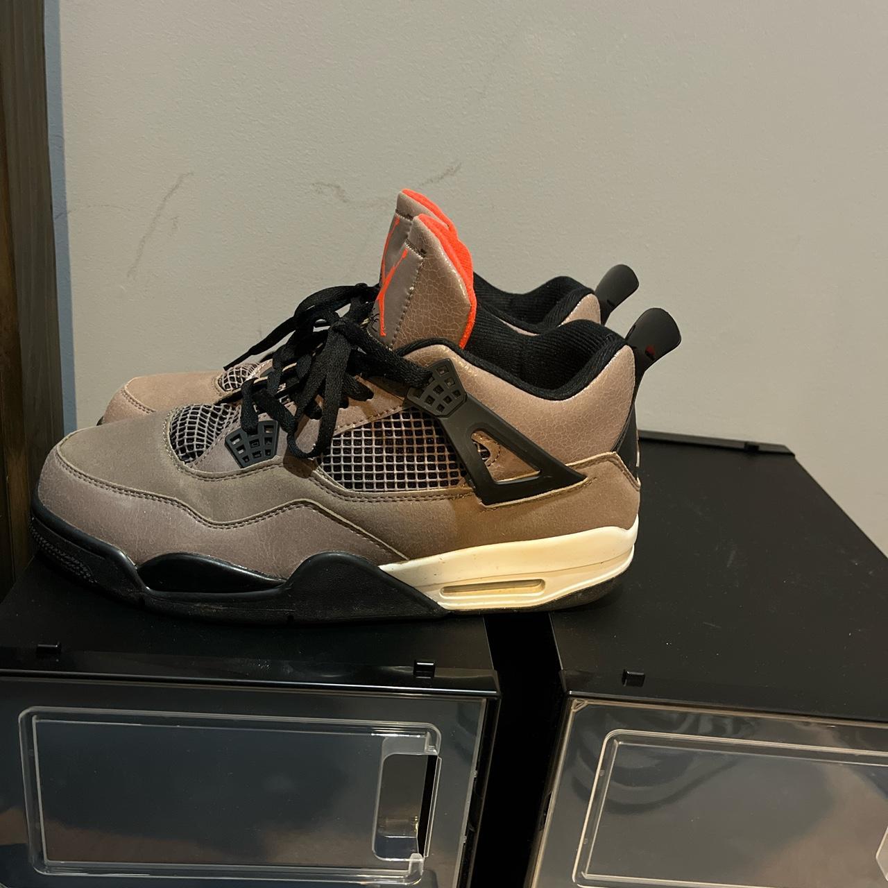 footlocker jordan 4 taupe haze