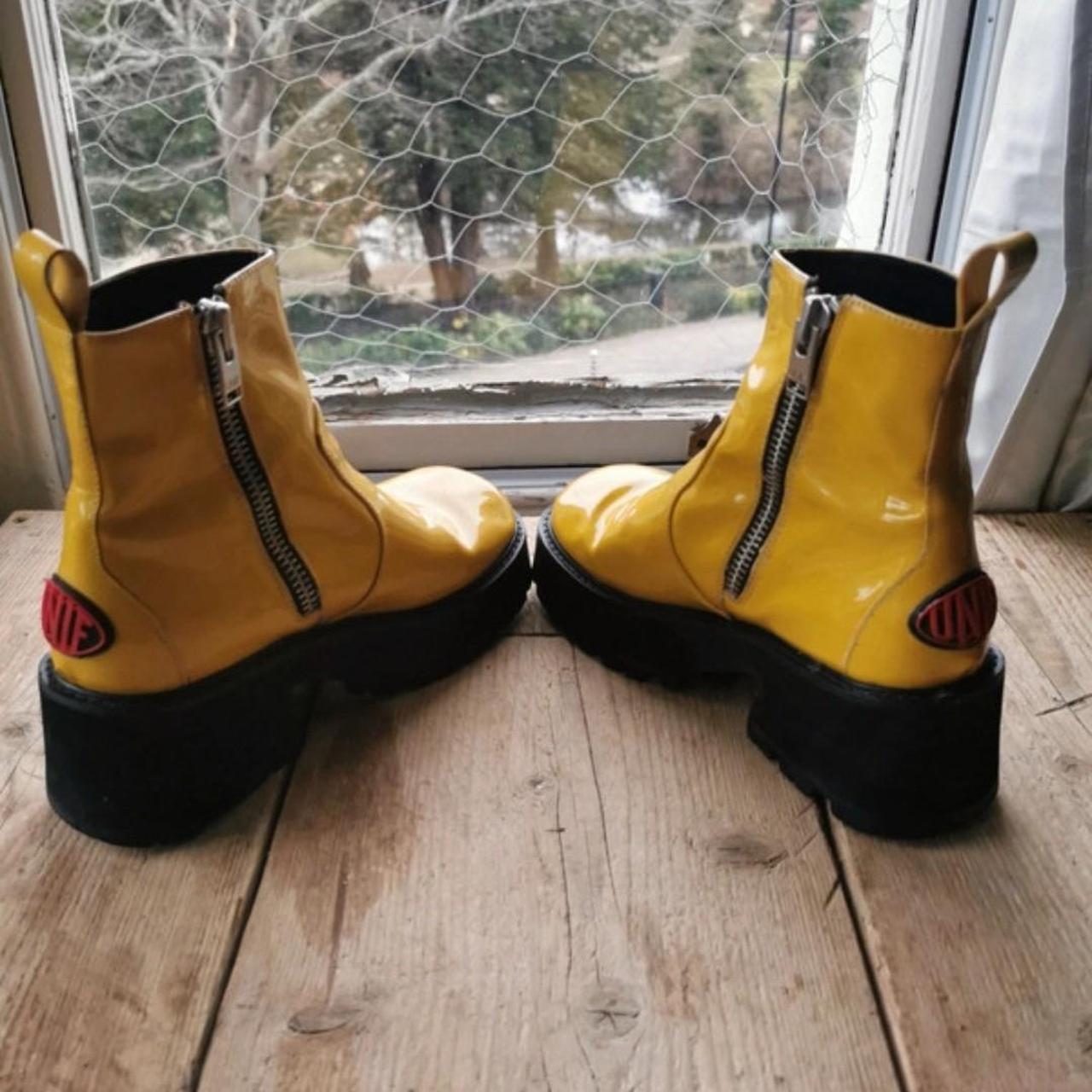 unif boots