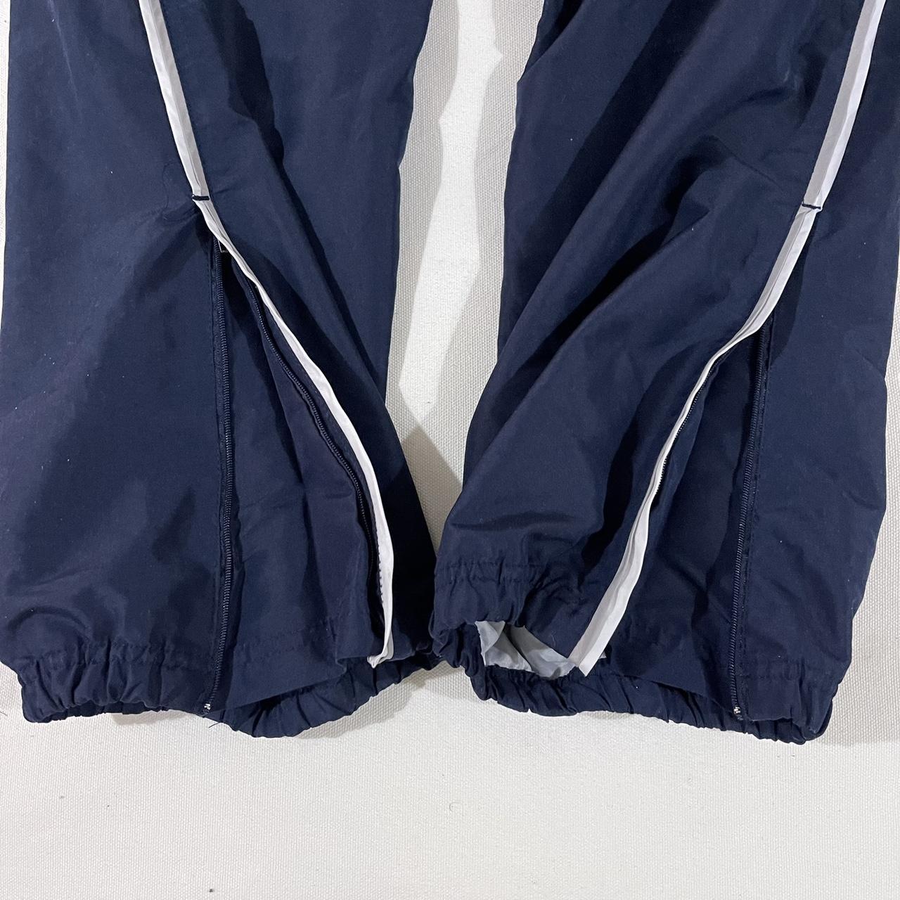 Nike Women's Navy Joggerstracksuits Depop
