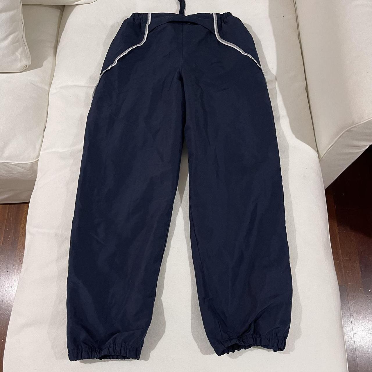 Nike Women's Navy Joggerstracksuits Depop