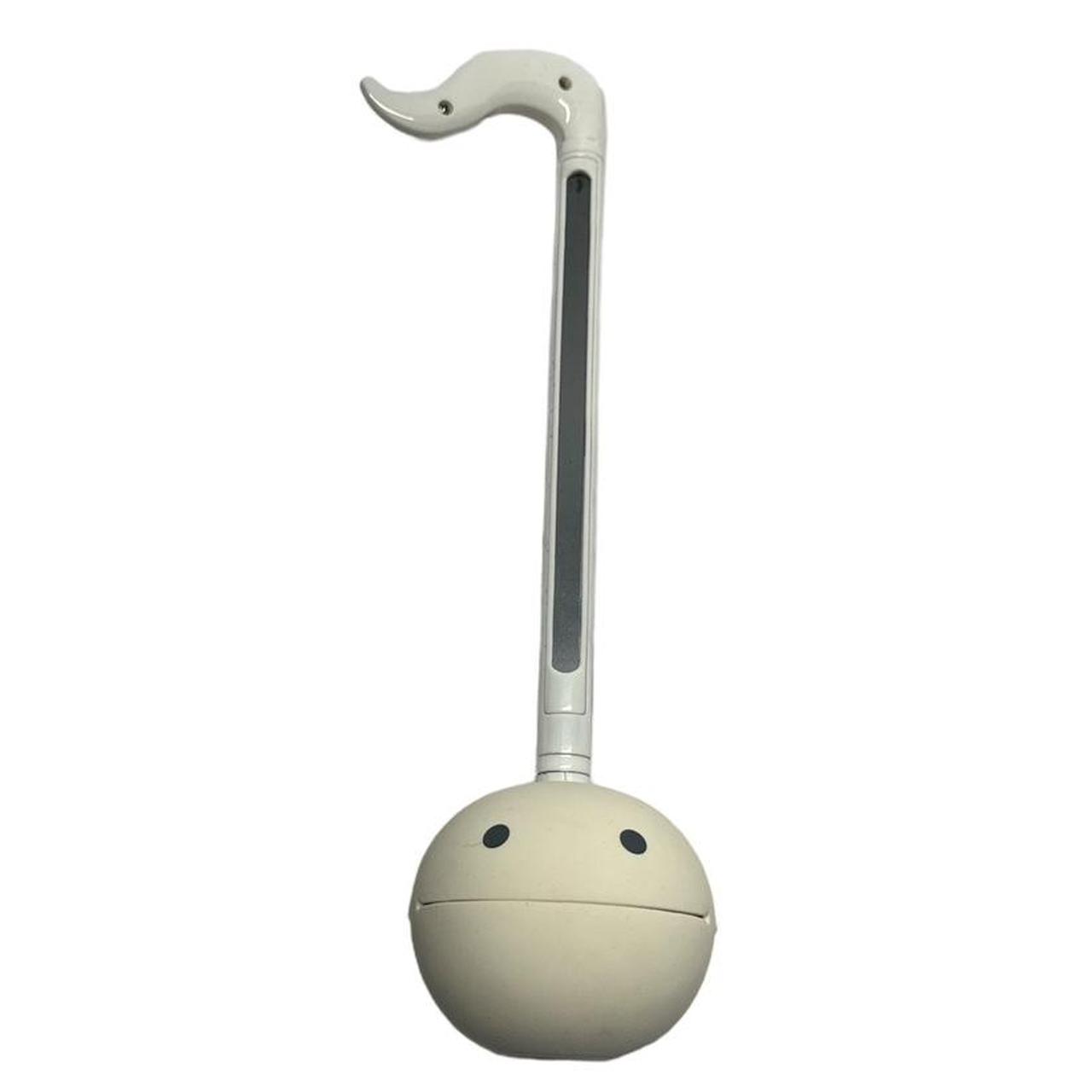 White Otamatone works good , just needs new batteries Depop