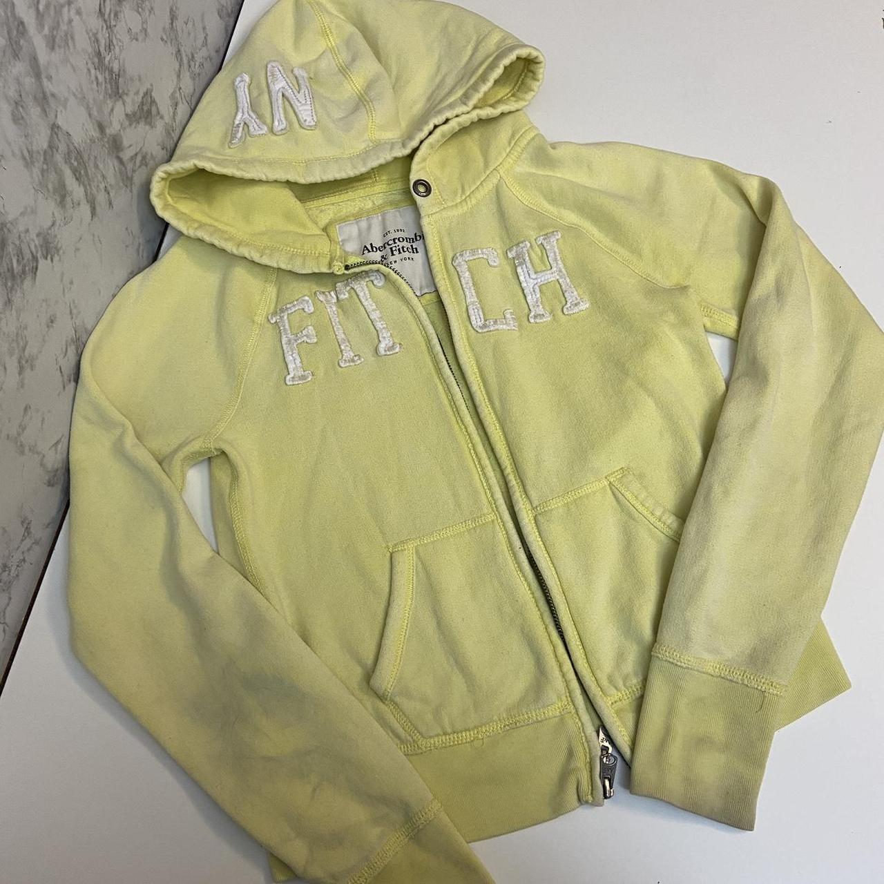 item listed by shopintheam