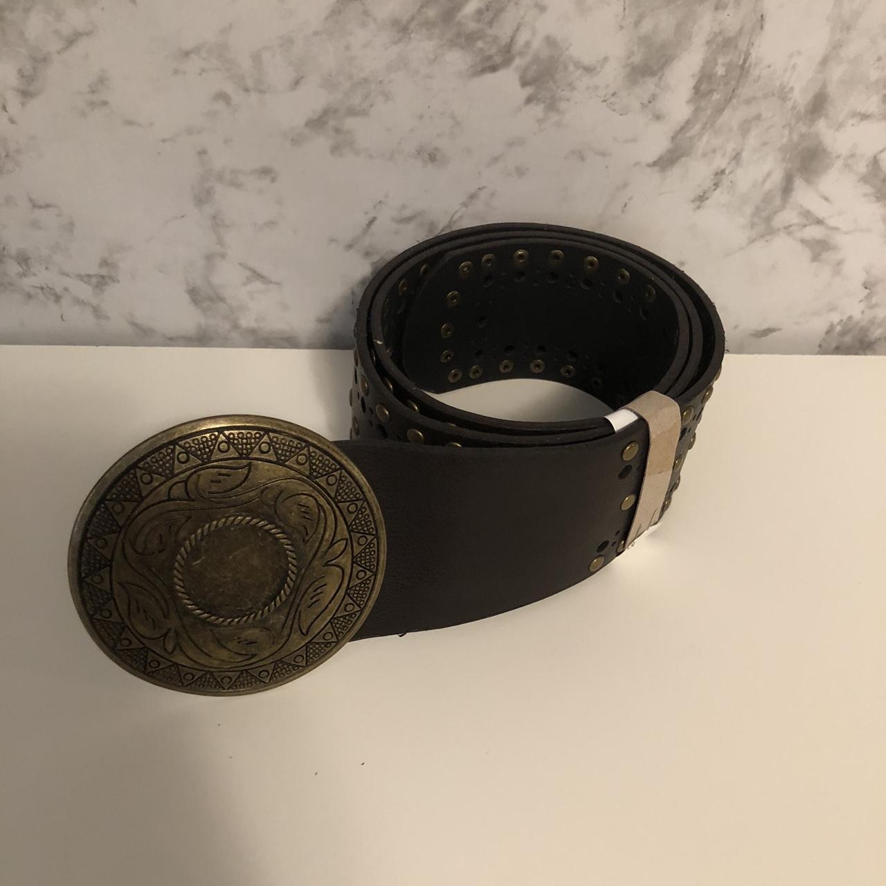item listed by shopintheam