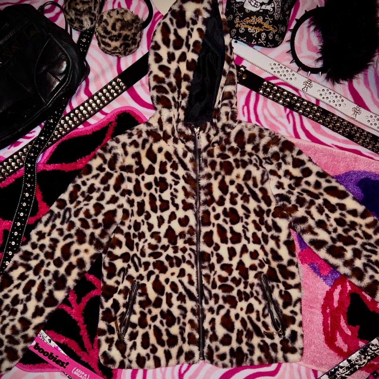 cunty lightweight cheetah print puffer jacket Depop