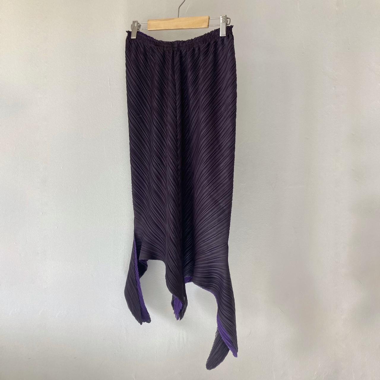 Issey Miyake Women's Skirt | Depop