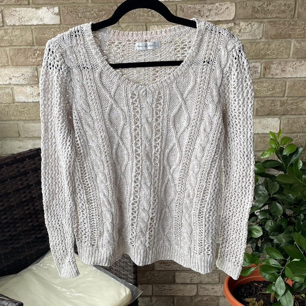 Abercrombie & Fitch white/beige knitted jumper Size XS - Depop