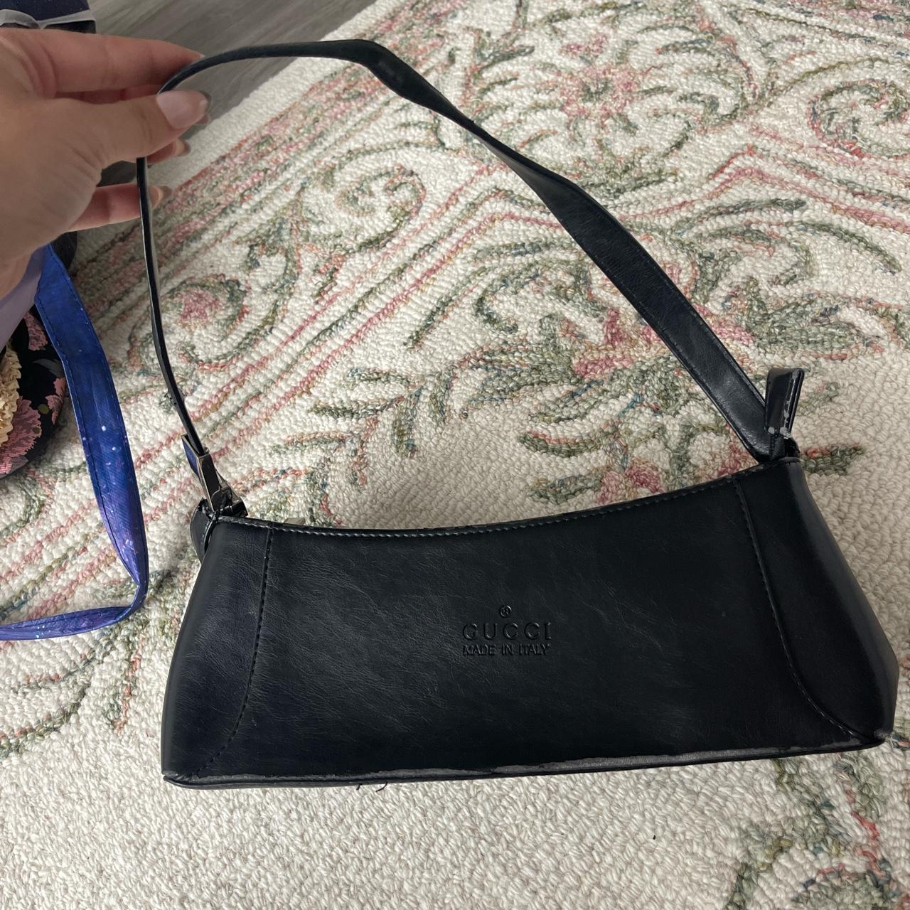 Gucci shoulder bag, peeling all throughout the bag... Depop