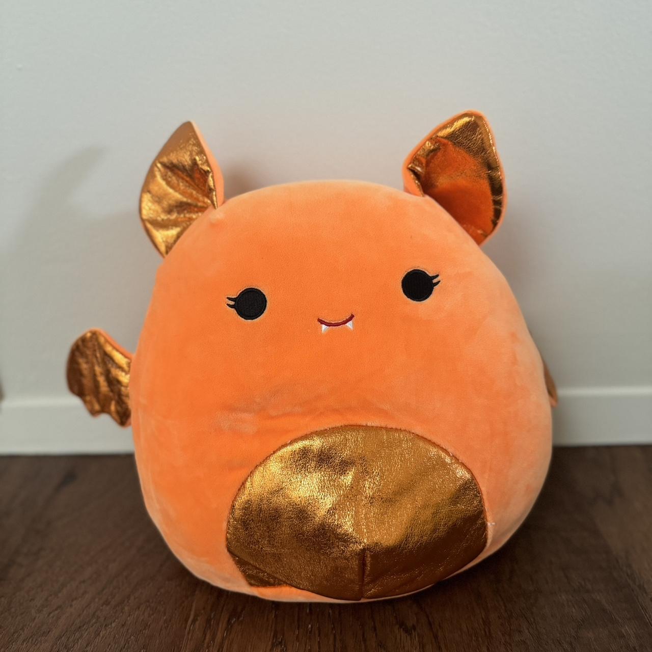 2024 Squishmallow Canadian exclusive Tangie the bat 5 in