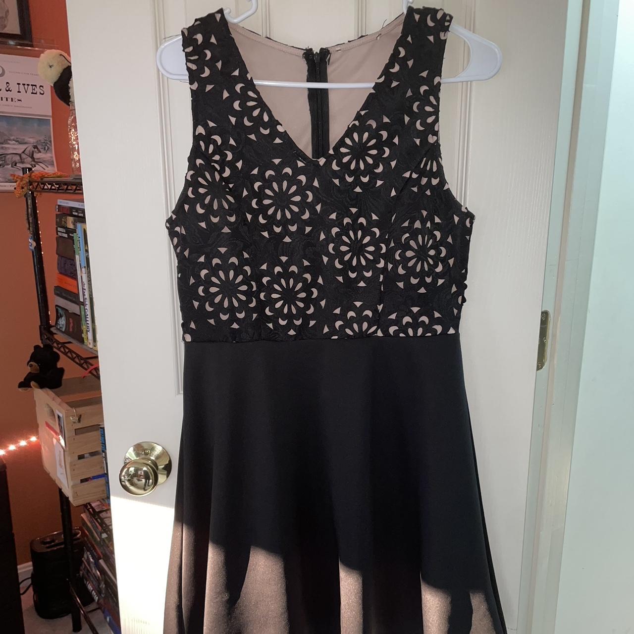 francesca's Women's Black and Cream Dress | Depop