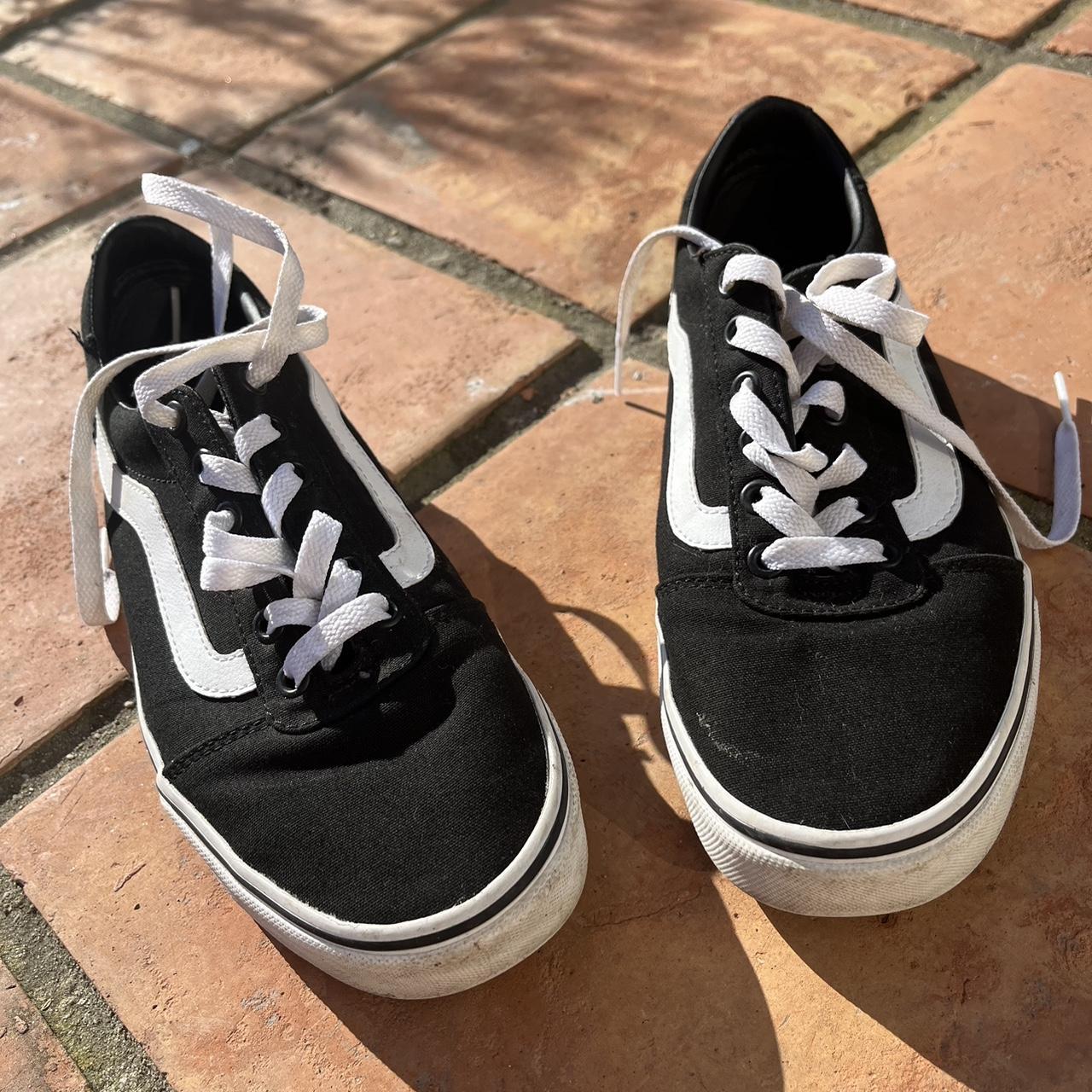 Black vans shop size 9.5