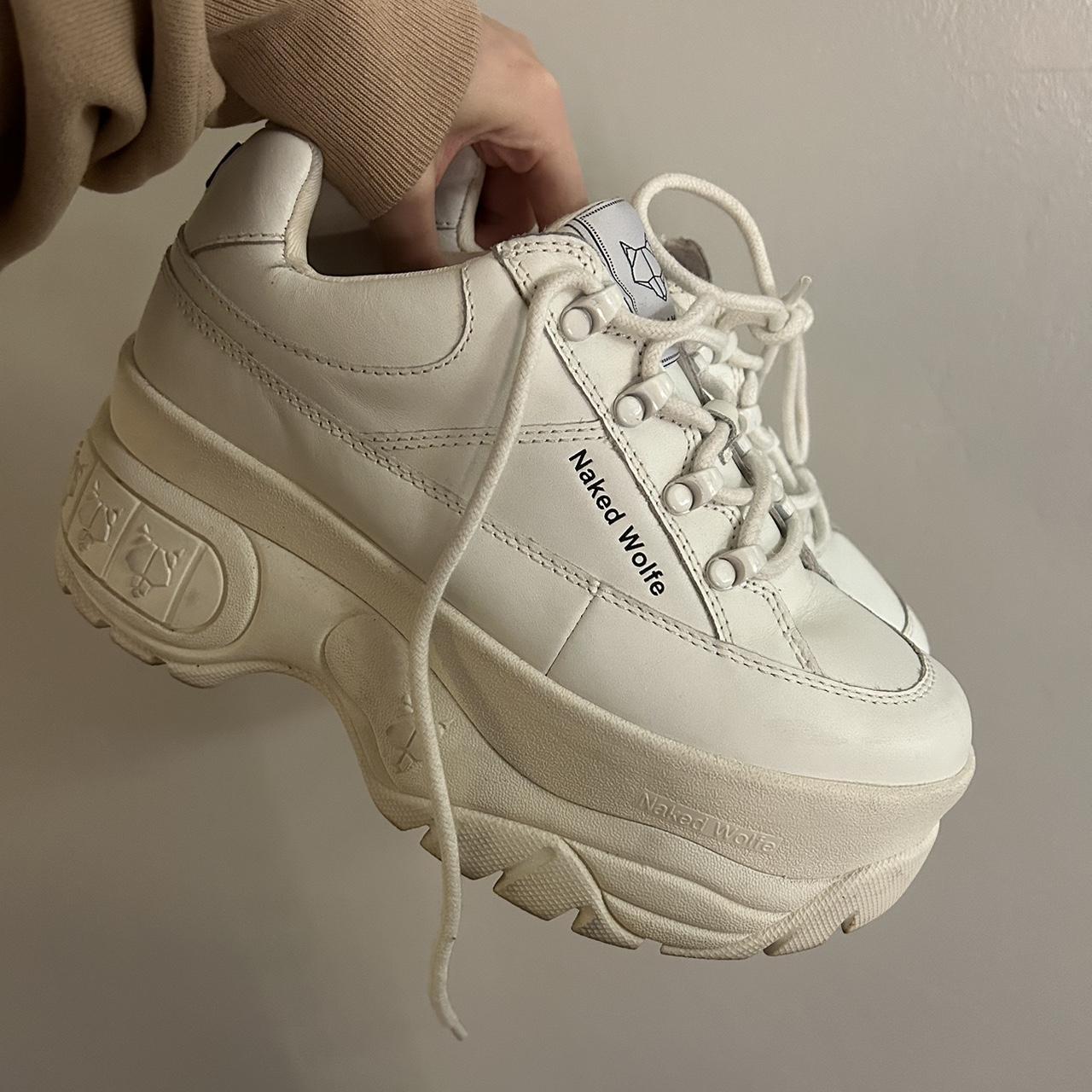 SPORTY WHITE LEATHER - Depop