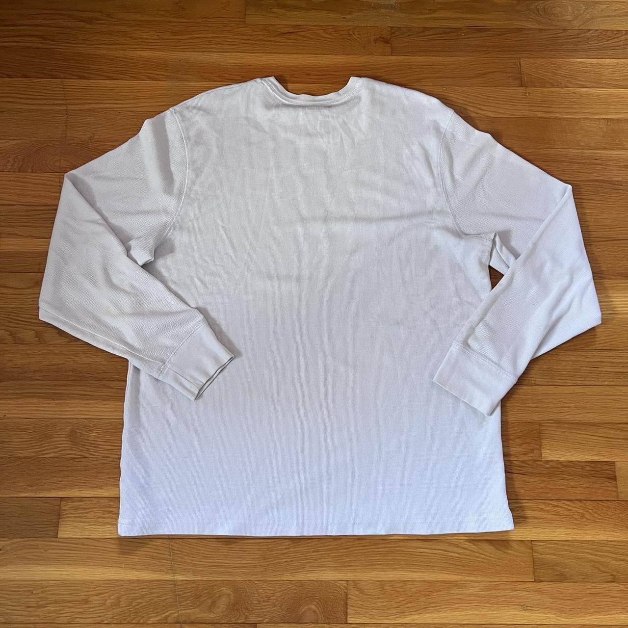 Old Navy Men's White and Grey Tshirt Depop