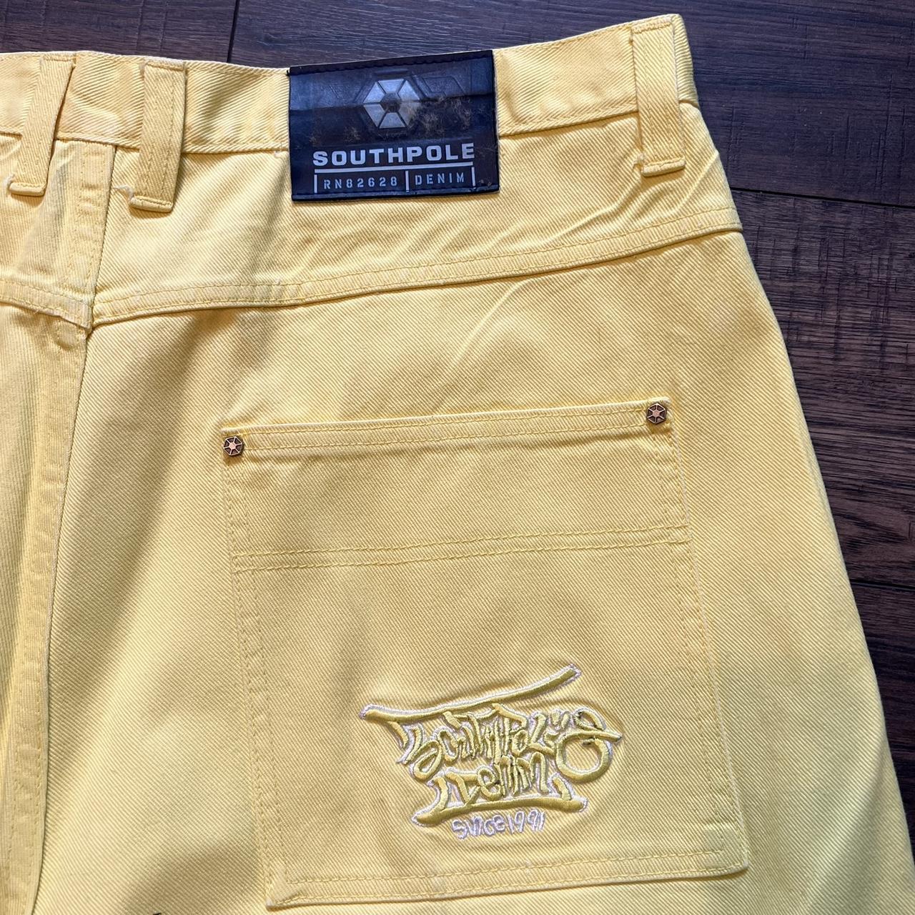 Southpole on sale rn82628 shorts