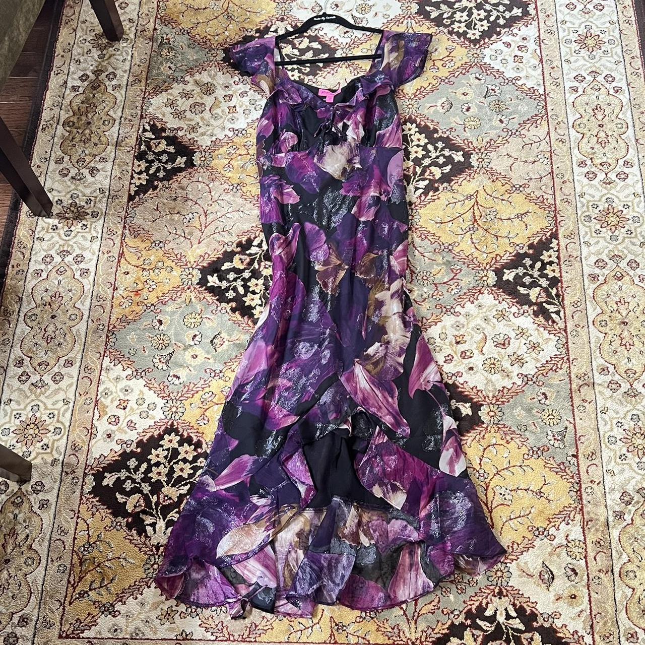 Gorgeous Betsey Johnson Black And Purple Floral Midi... - Depop