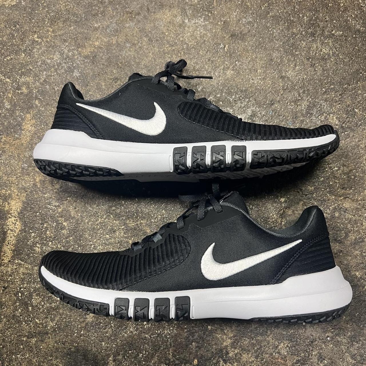 mens black nike flex