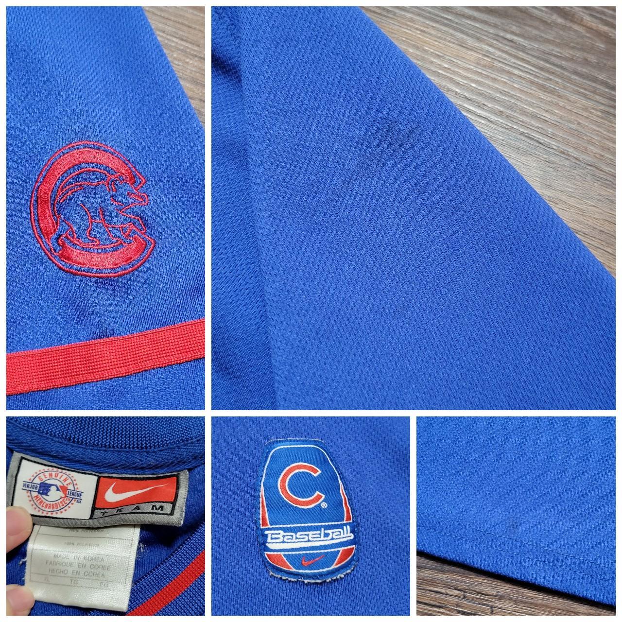 Vintage 2000s Nike Chicago Cubs MLB Embroidered... - Depop