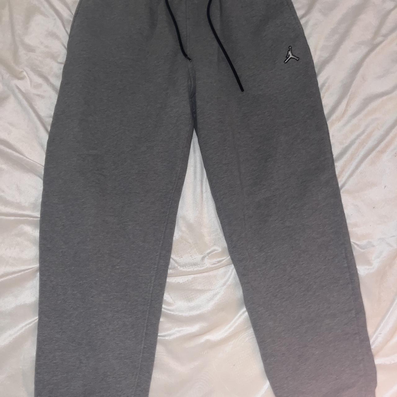 Large Jordan sweatpants, no damage, super comfortable - Depop