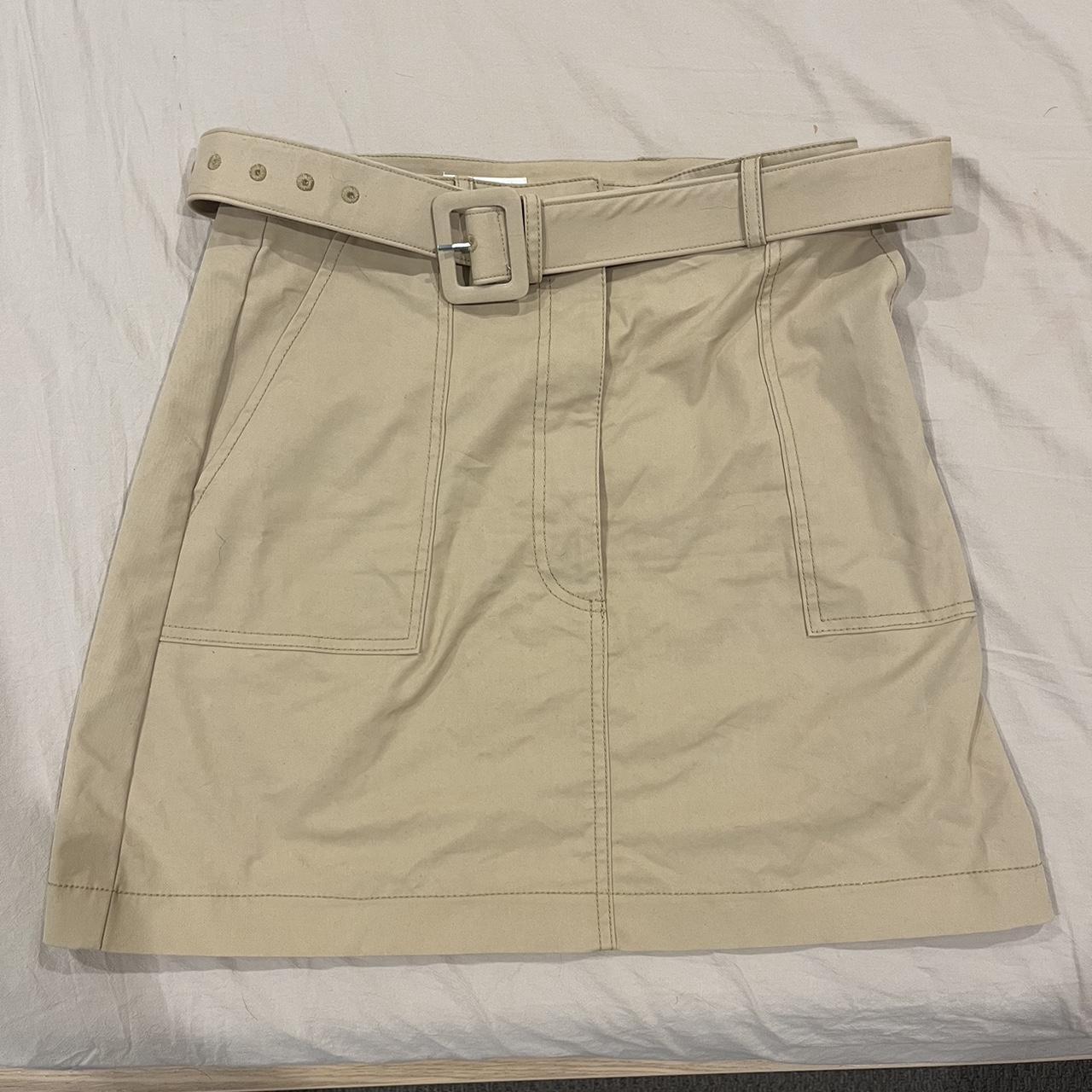 KOOKAÏ Women's Skirt Depop