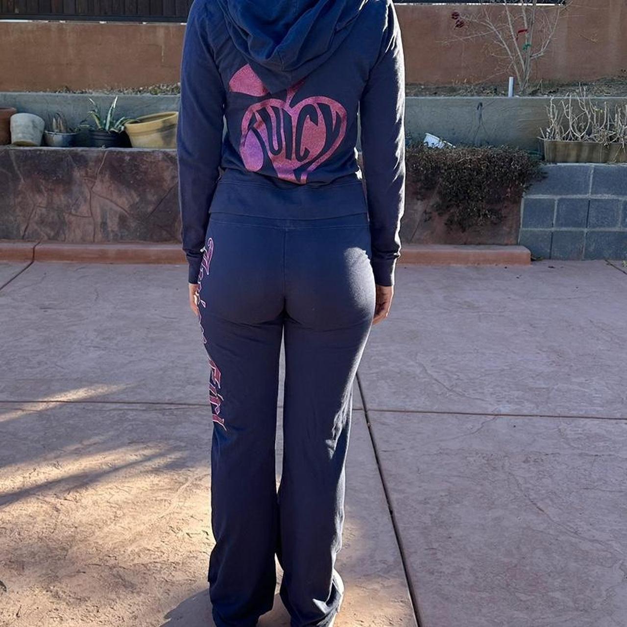 Is this juicy couture tracksuit pant real? : r/Depop