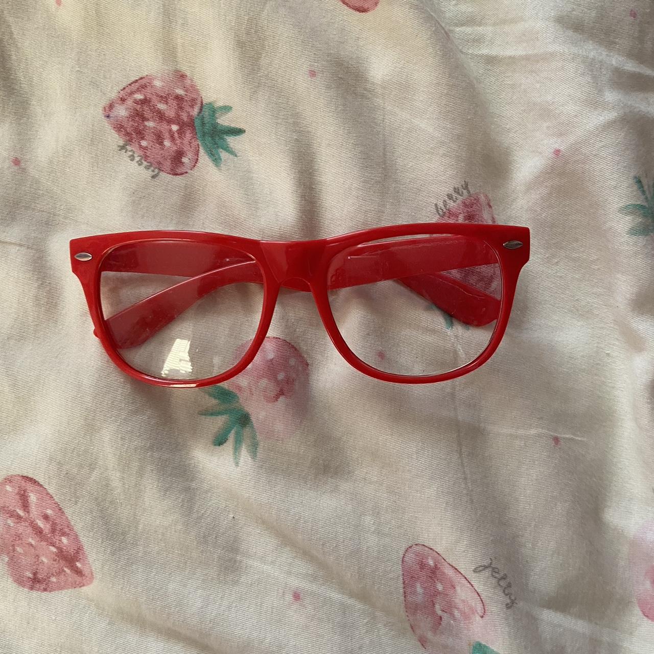 Aesthetic on sale red glasses