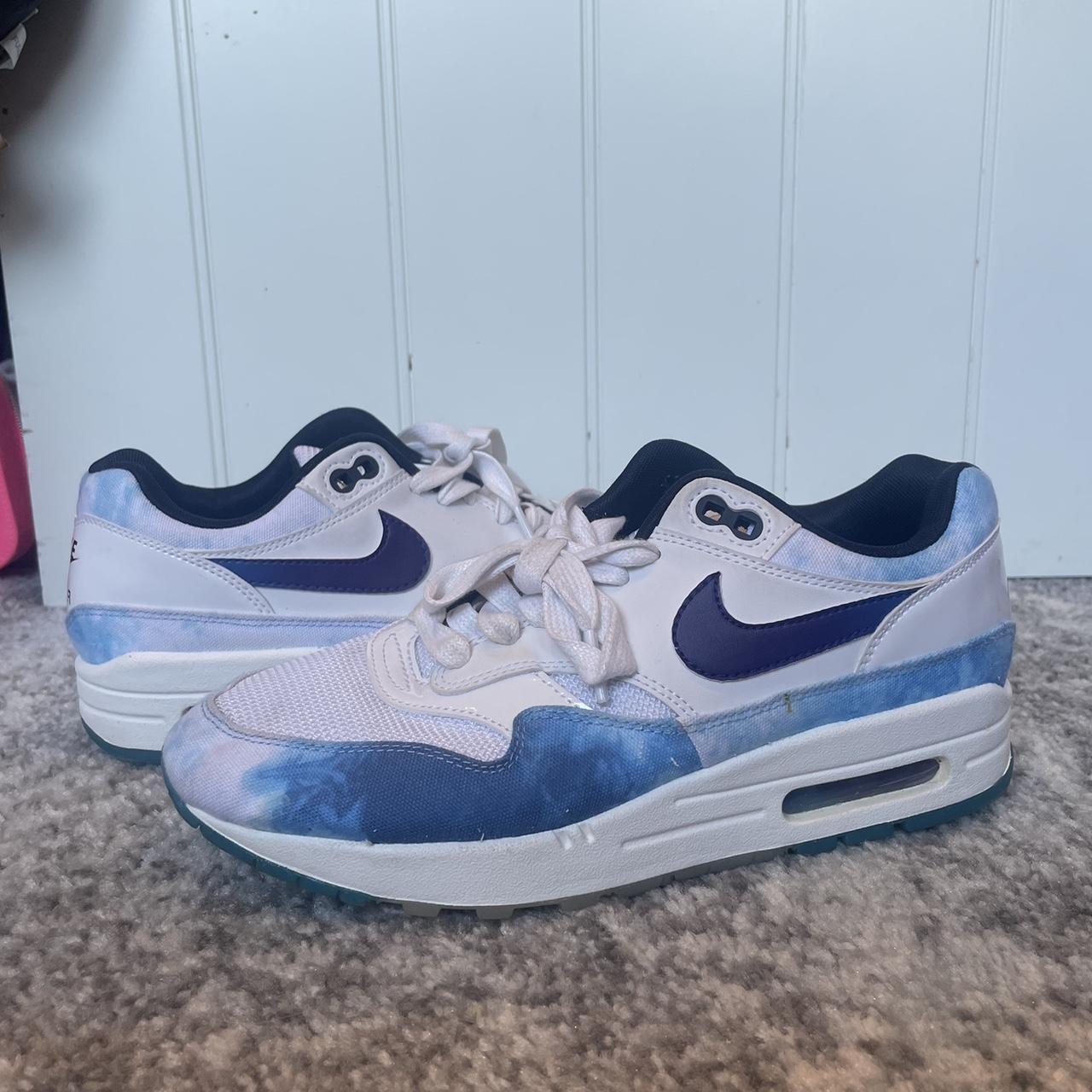 blue ombre nike shoes
