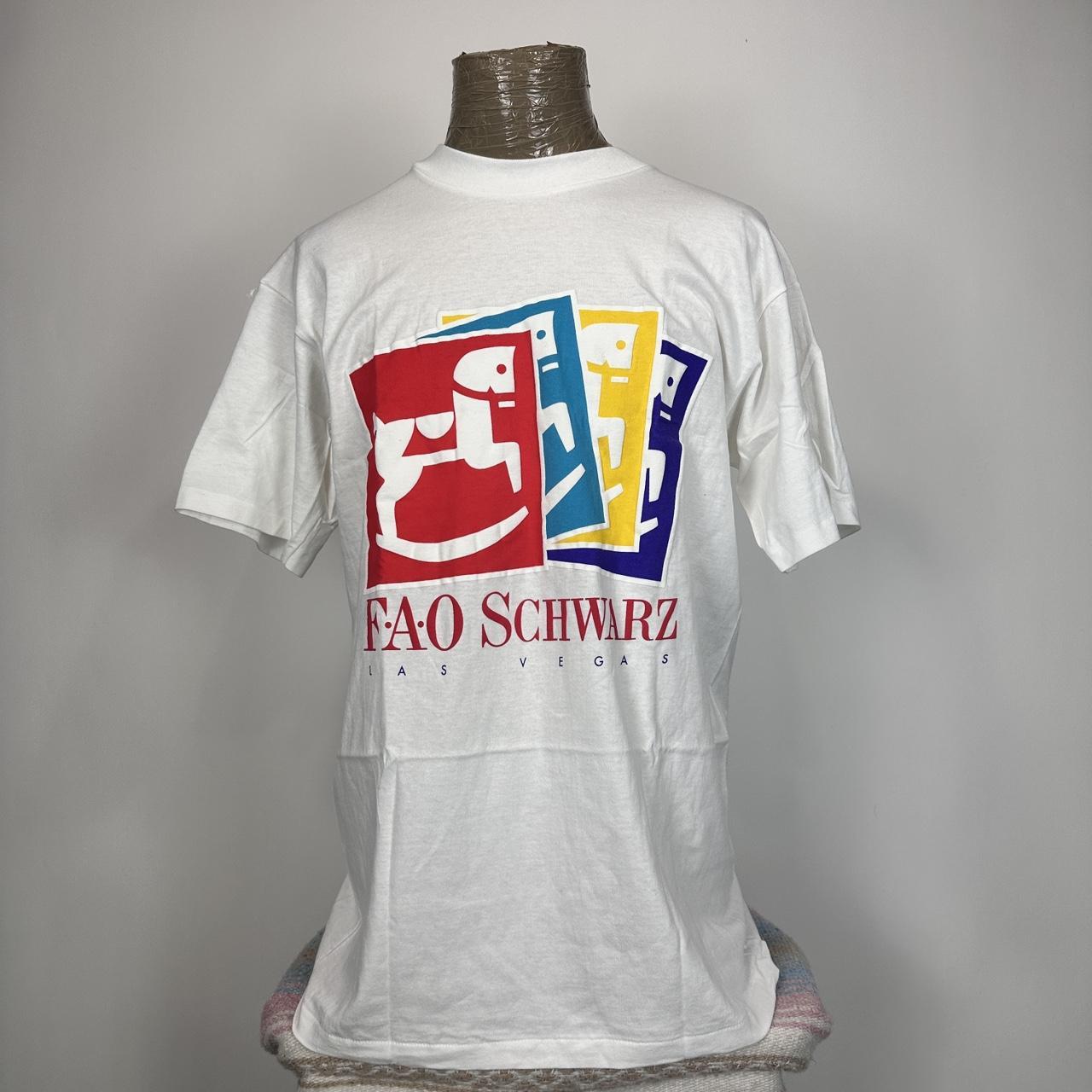 90's Multicolored FAO Schwarz Toy Store Las Vegas | Depop