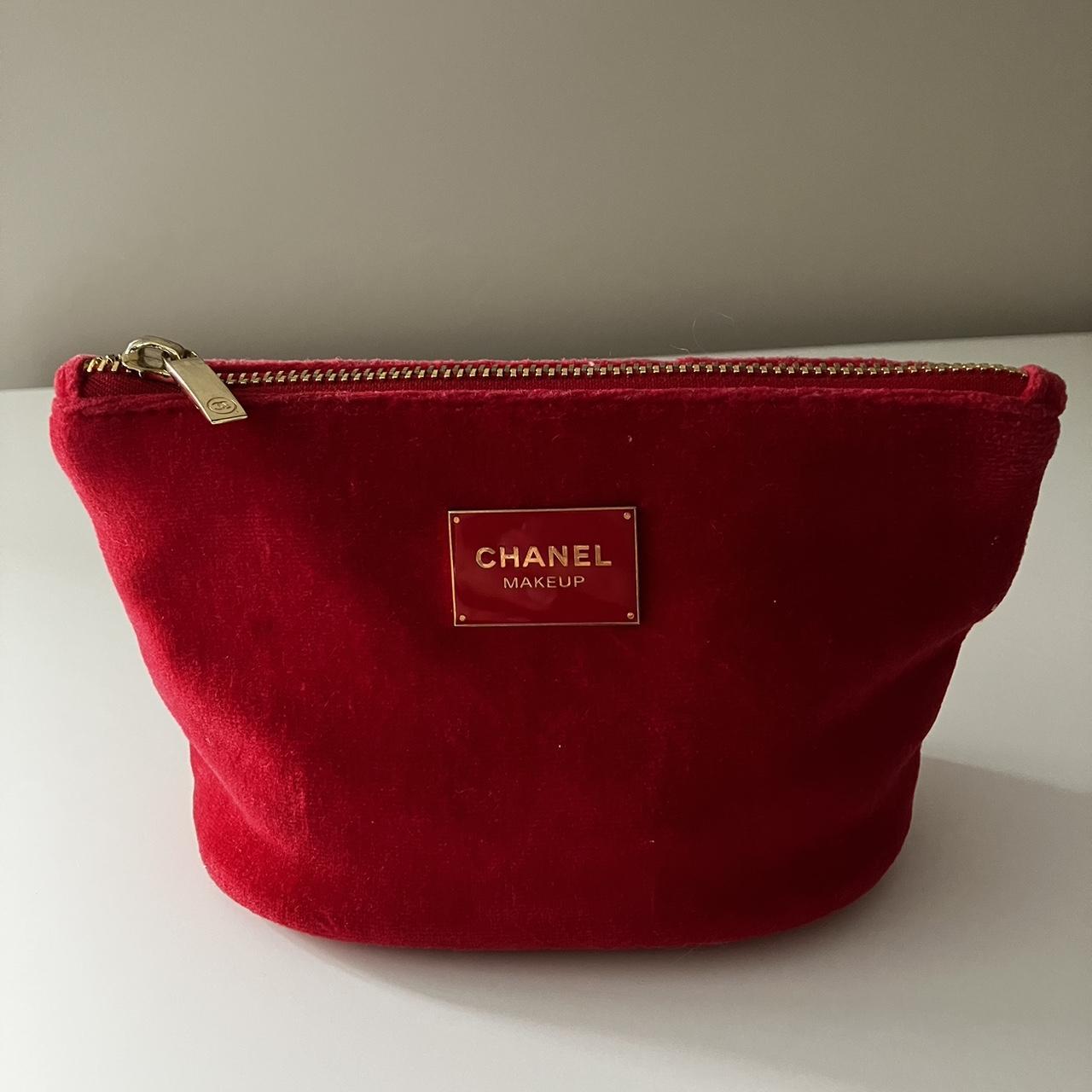 Chanel velvet hot sale makeup bag