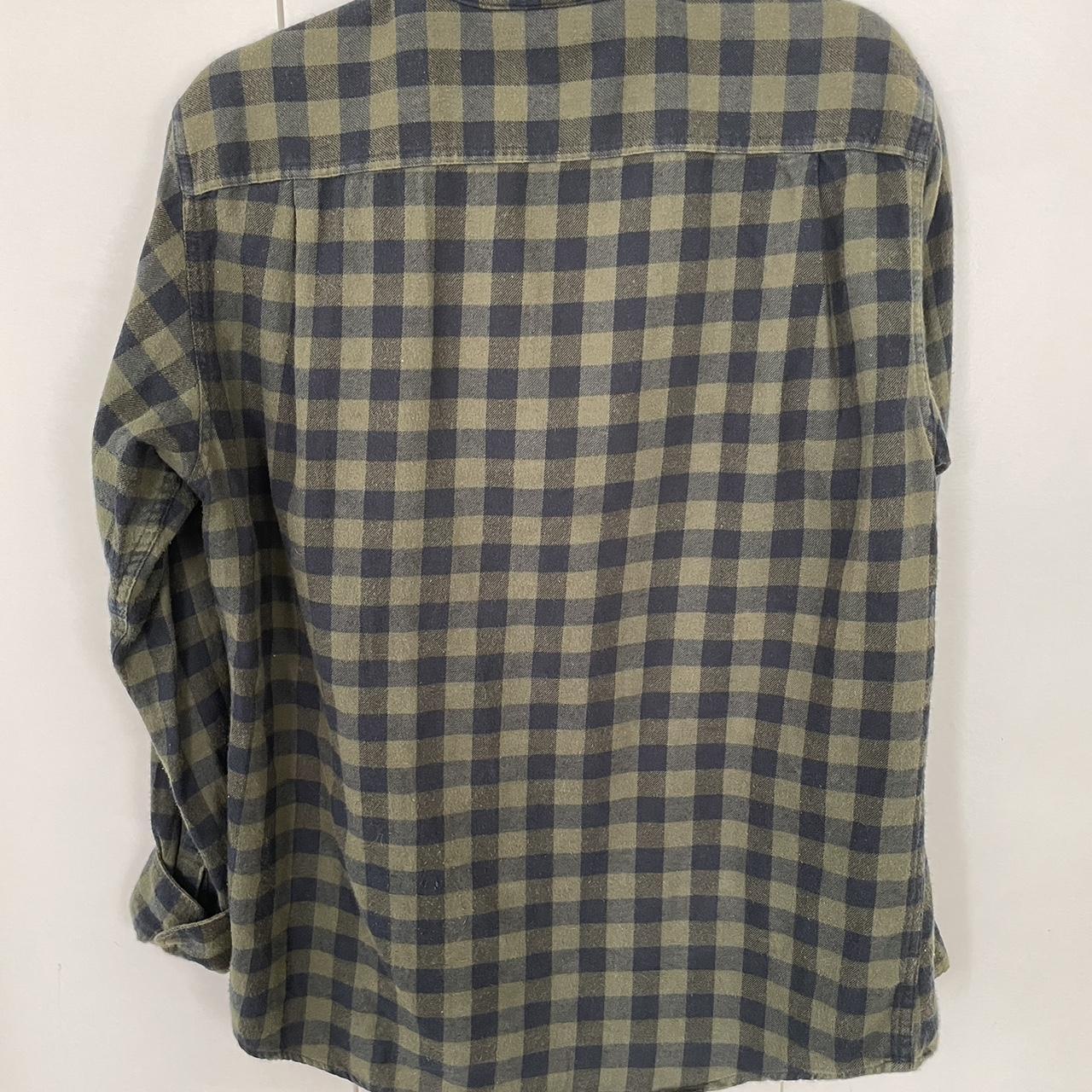 UNIQLO Women's Green Shirt | Depop