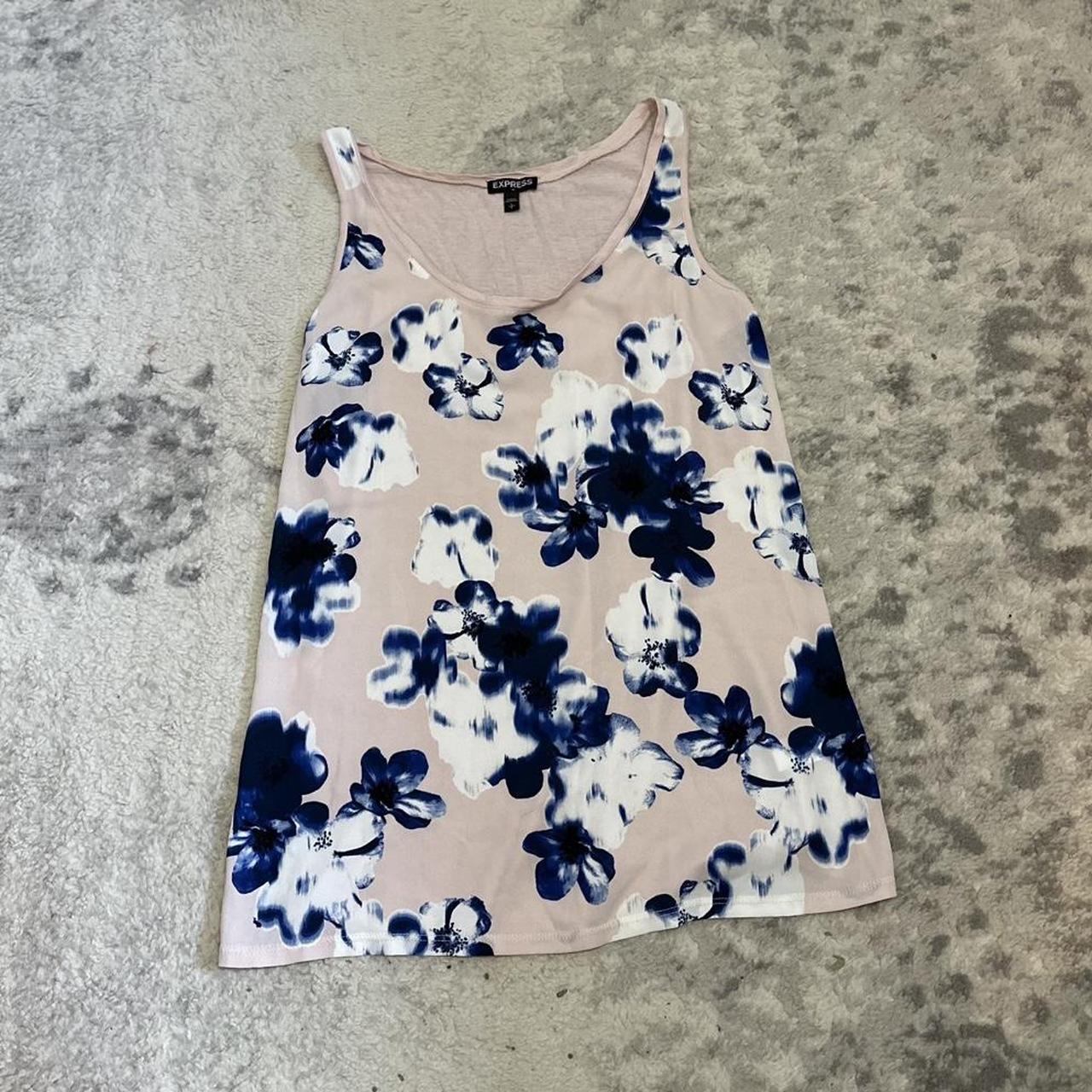 item listed by lindsaysimos