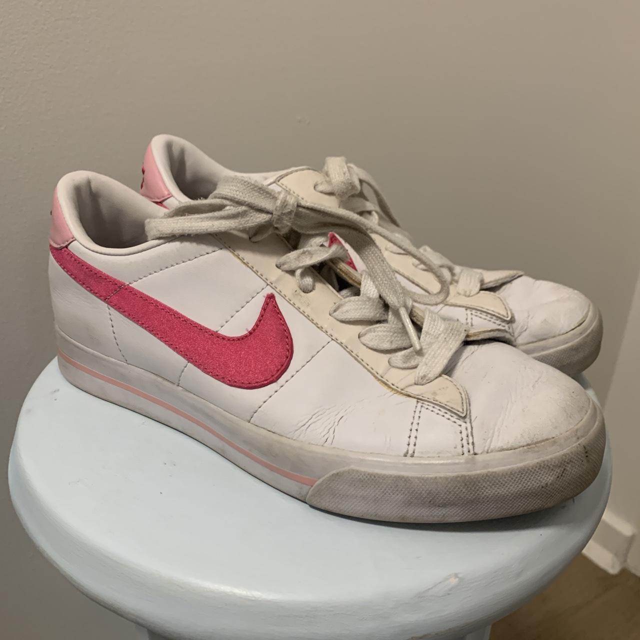 mens nike pink trainers