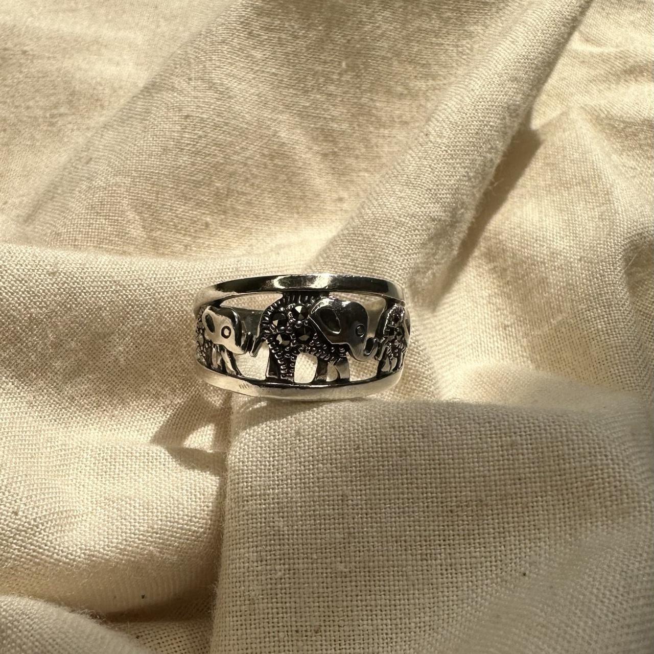 Vintage elephant ring hotsell