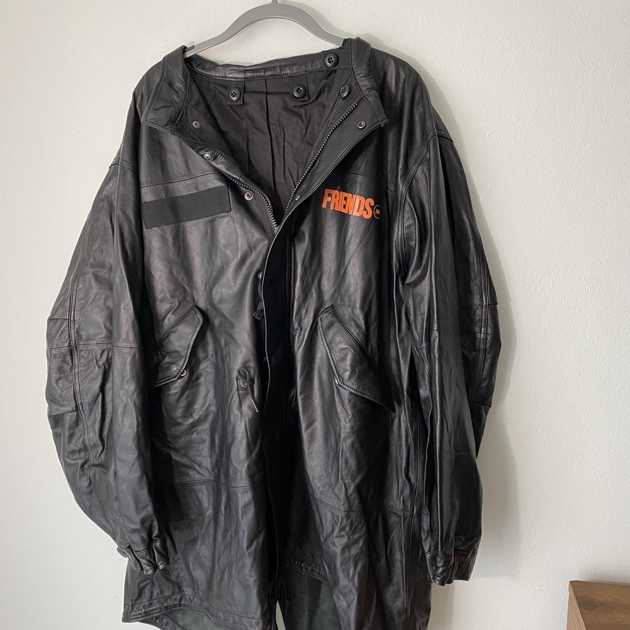 VLONE x Fragment Design Crossover Back Large V Reversible Padded Clothes  Black Jacket VLJK21001
