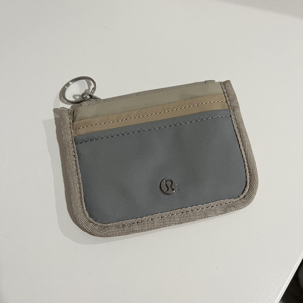 lululemon true identity card case like new, used... Depop