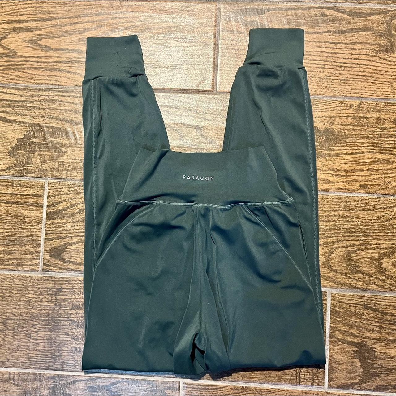 Paragon Fitwear teal green jogger/leggings Size - Depop