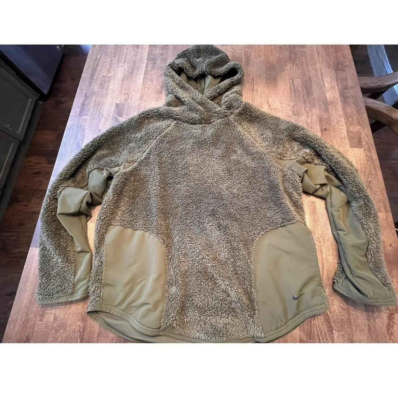 nike fuzzy hoodie