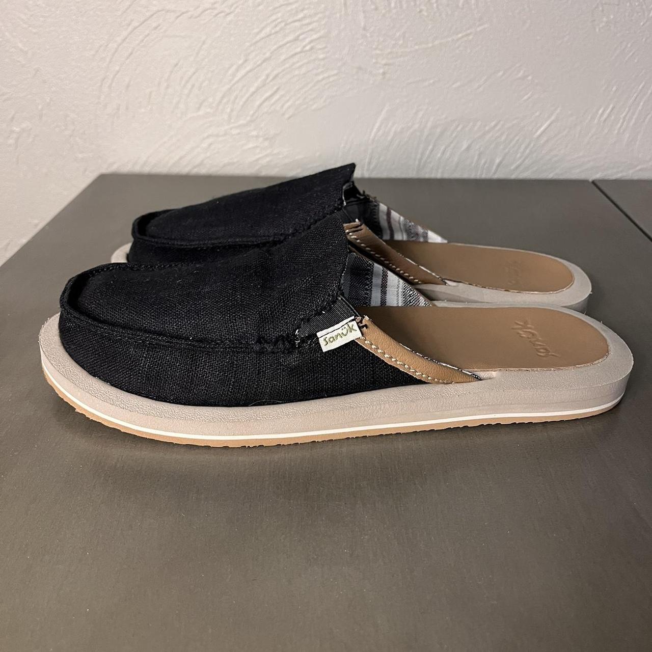 Sanuk deals women's mules