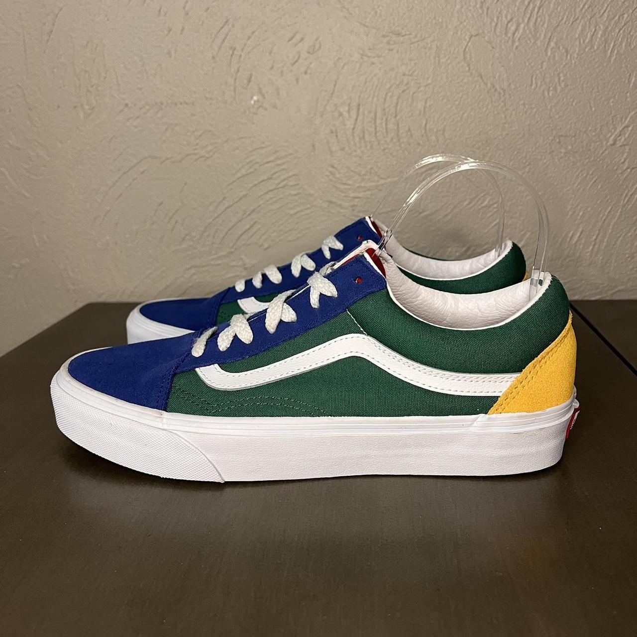 Vans old skool red hotsell green blue