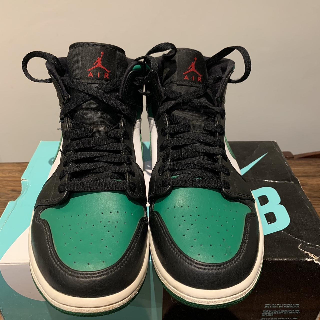 mens jordans green