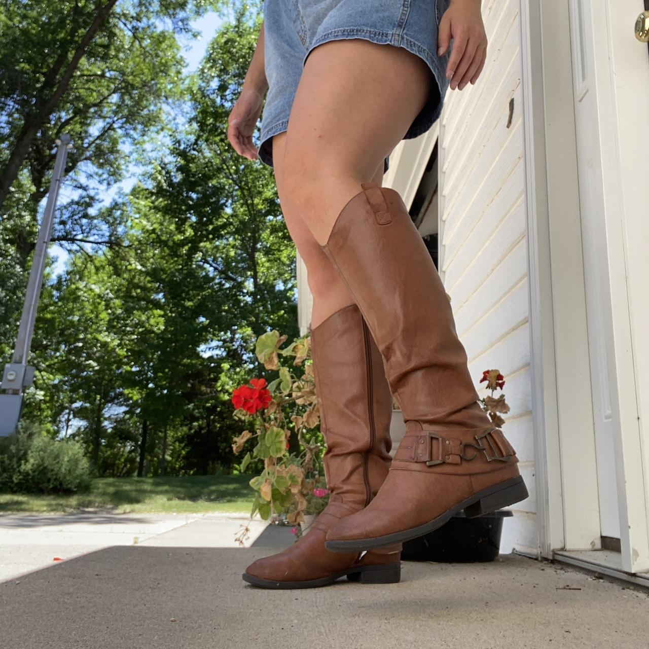 Light brown leather boots from Kohl’s. Women’s size... Depop