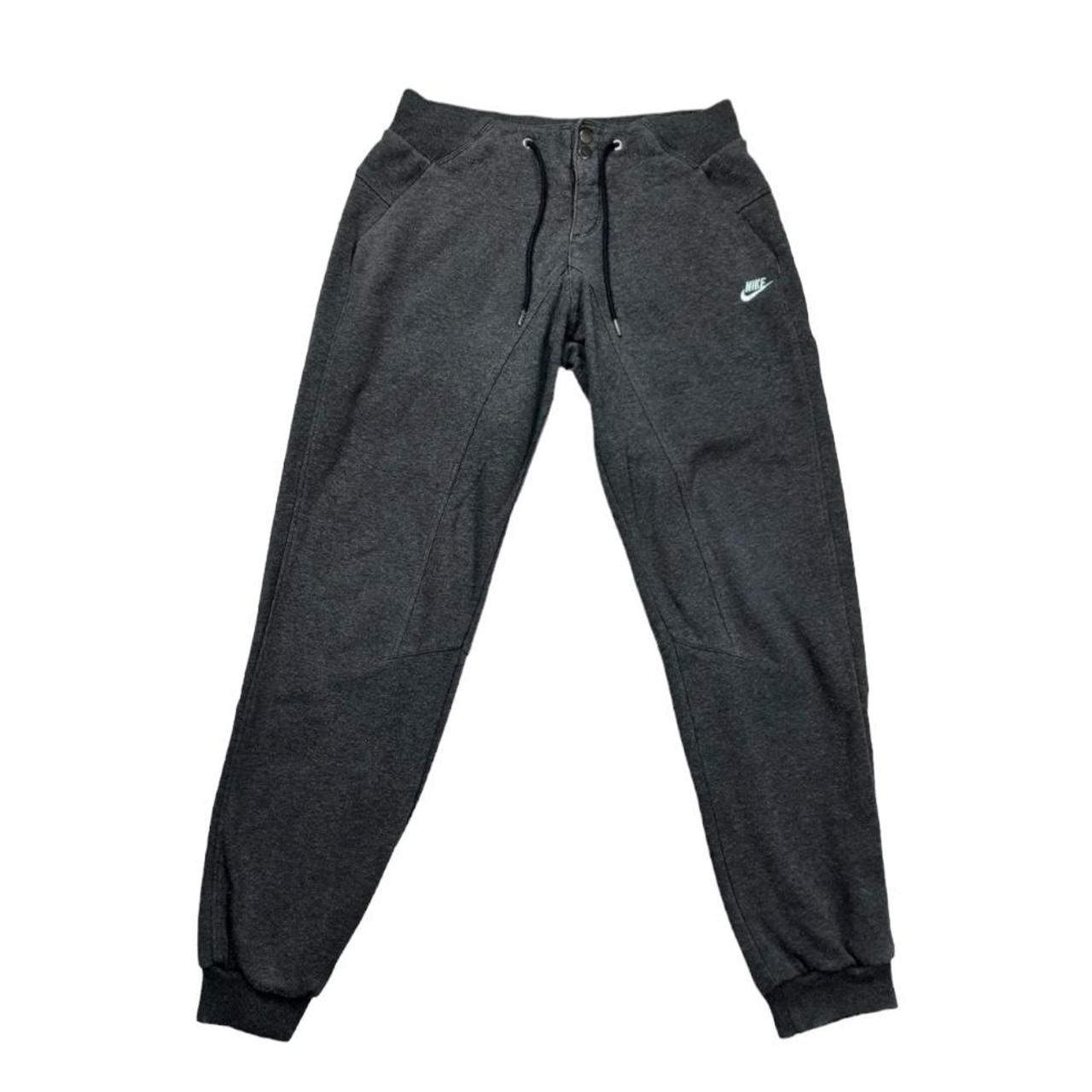 Nike Men's Grey and White Joggerstracksuits Depop