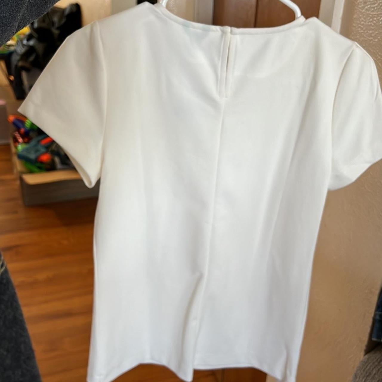 Ann Taylor Women's White Blouse | Depop