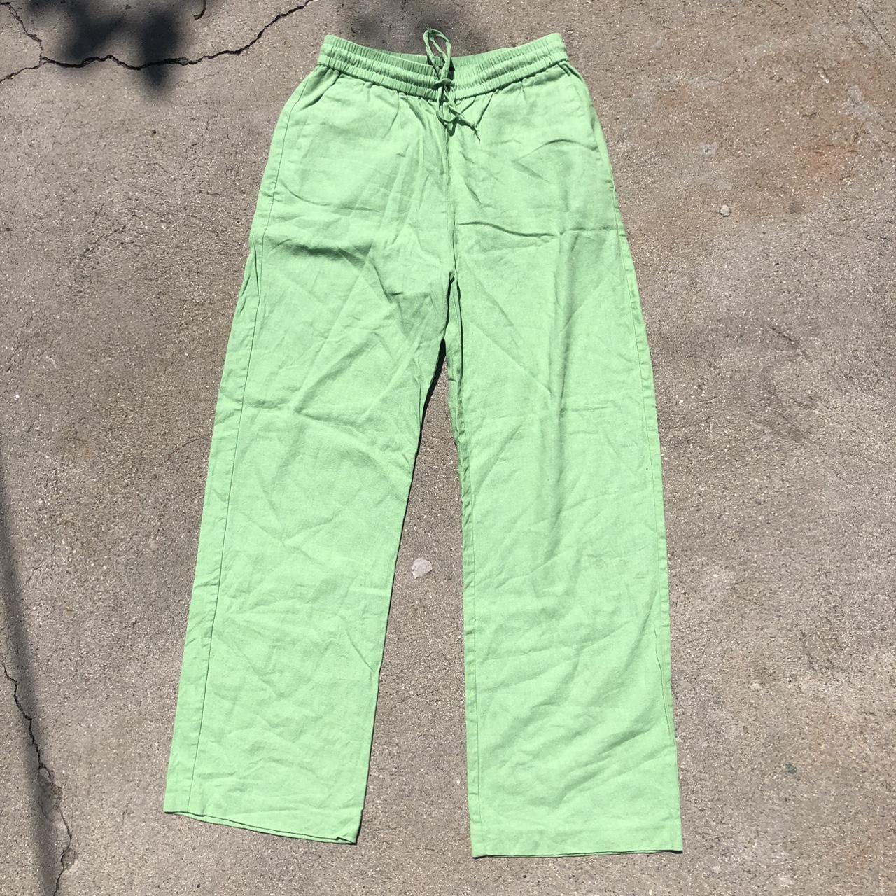 Zara Women's Green Trousers Depop