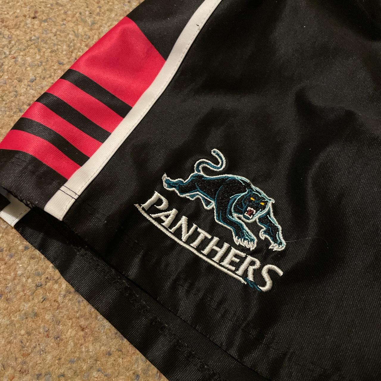 NRL rugby shorts SIZE MEDIUM selling as i don’t... Depop