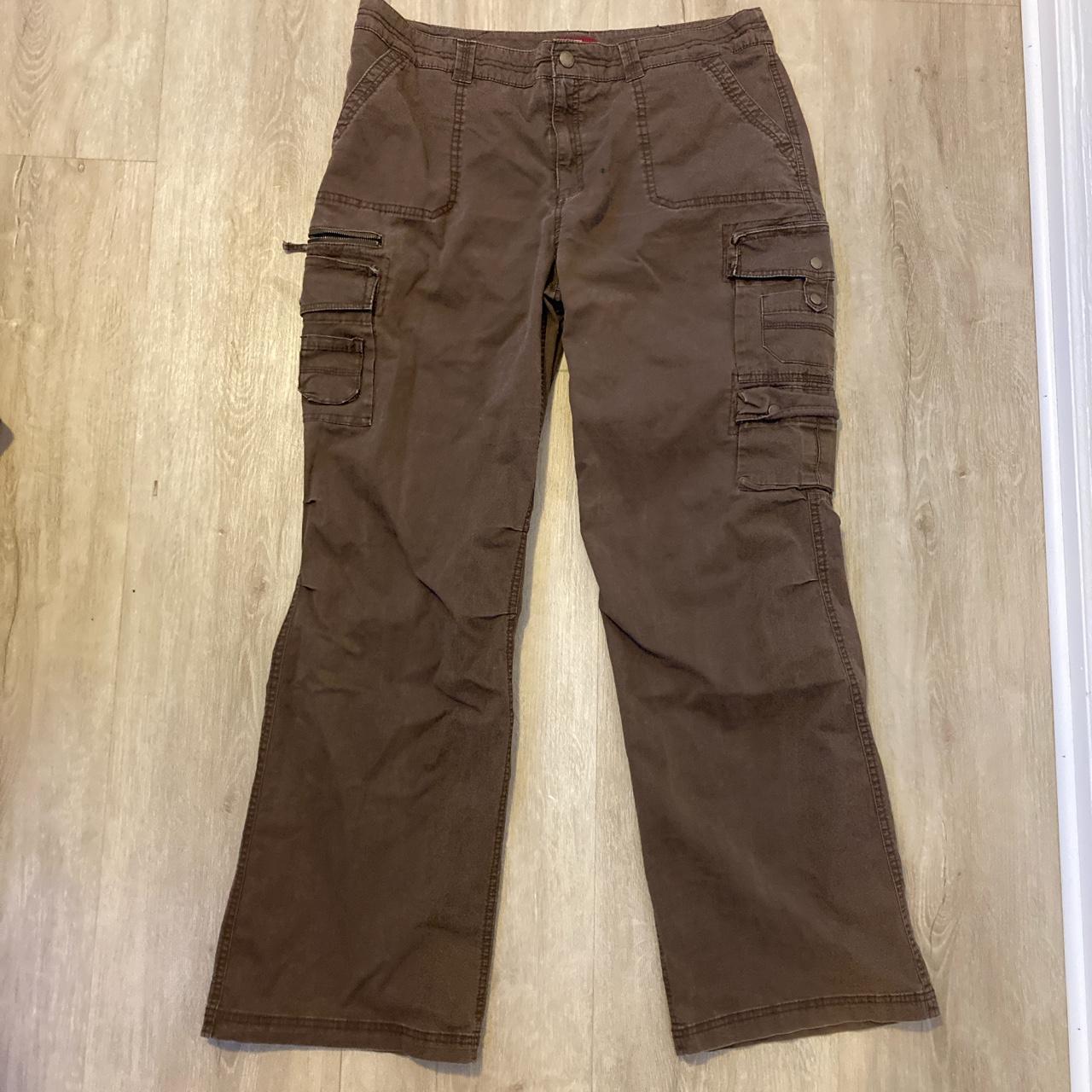 merona stretch brown cargo pants - Depop