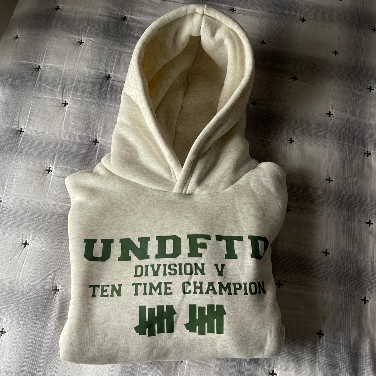 Undefeated sherpa outlet hoodie